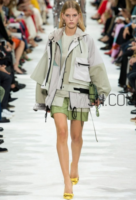 valentino2018春夏系列怎么樣_好看嗎？