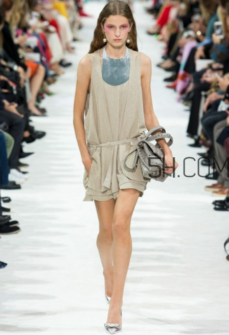valentino2018春夏系列怎么樣_好看嗎？