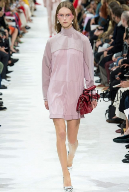 valentino2018春夏系列怎么樣_好看嗎？
