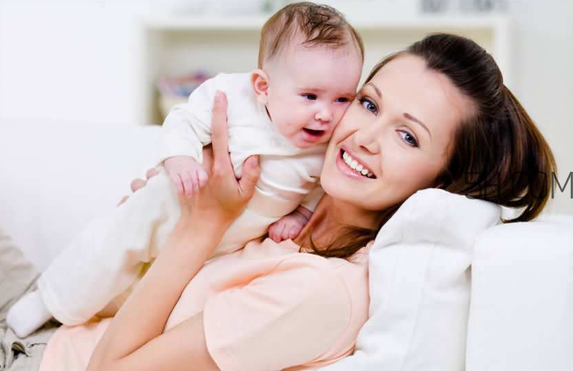 母乳期發(fā)高燒怎么辦？感冒咳嗽能喂奶嗎？
