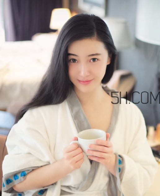 中耳炎需要輸液?jiǎn)?？中耳炎需要手術(shù)嗎？