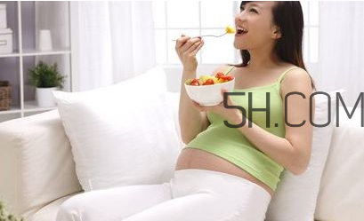 孕婦牙齦發(fā)炎腫痛怎么辦？早孕白帶有什么變化？