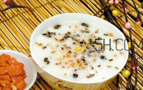 榛子生吃好還是熟吃好？榛子怎么吃營養(yǎng)價值高？