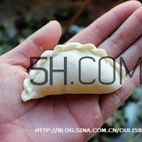 餃子和面用熱水還是冷水？餃子和面要醒多長時間？