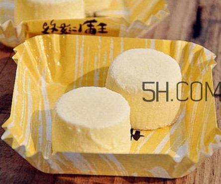 如何用牛奶自制淡奶油？淡奶油開封后能保存多久