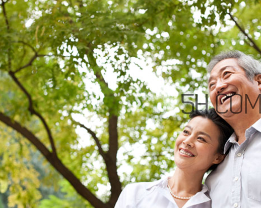 肺結(jié)核喝什么茶好得快？肺結(jié)核喝什么湯有營養(yǎng)？