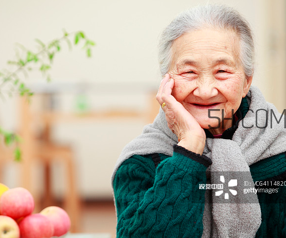 頸椎病吃什么藥效果好？頸椎病掛什么科？