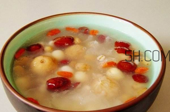 秋季皮膚過(guò)敏怎么辦？女性秋季食療進(jìn)補(bǔ)誤區(qū)