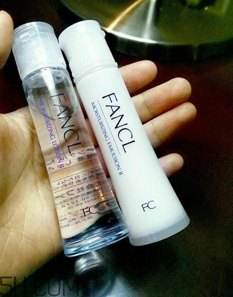 fancl水乳哪個系列好用？fancl芳珂水乳成分