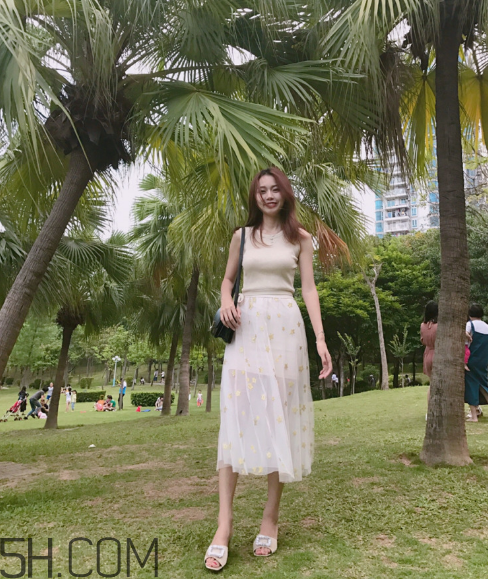 歐時力衣服尺碼偏大嗎？歐時力衣服可以退嗎？