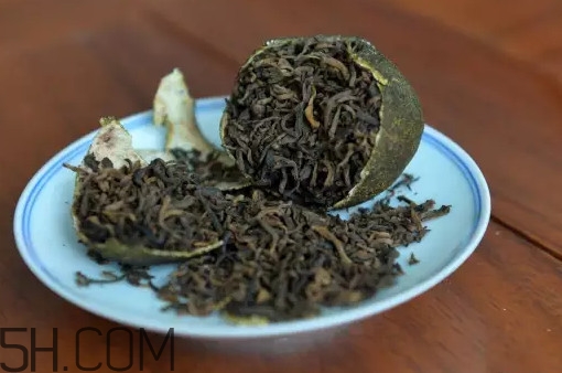 為什么喝小青柑普洱茶喉嚨痛？小青柑什么時(shí)候喝好