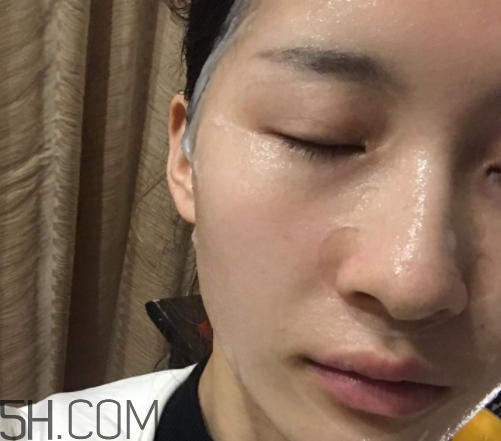 新生活國際玻尿酸補(bǔ)水面膜怎么樣？多少錢？