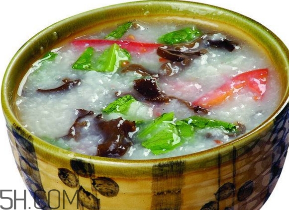 油麥菜怎么做給寶寶吃？油麥菜要焯水嗎