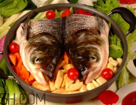 手術(shù)后可以吃胖頭魚(yú)嗎？胖頭魚(yú)不能和什么一起吃