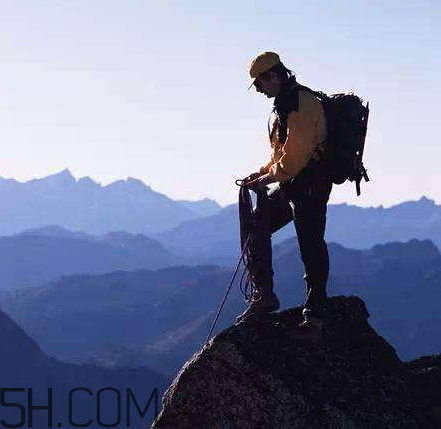爬山帶什么干糧好？夏天爬山注意事項
