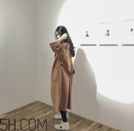 雙面羊絨大衣什么時(shí)候穿？雙面羊絨大衣什么溫度穿？