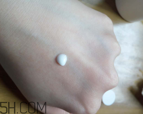 貝美金縷梅水油平衡清爽噴霧爽膚水怎么樣？多少錢？