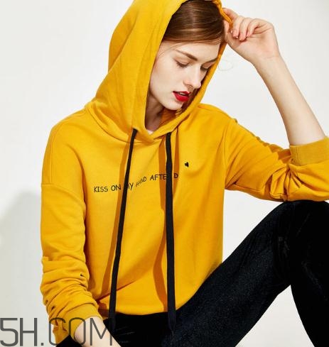紅袖的衣服質(zhì)量怎么樣？紅袖的衣服什么檔次？