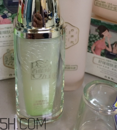 百雀羚精華液怎么打開？百雀羚精華液怎么開蓋