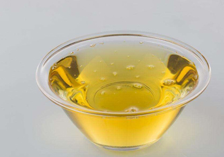 調和油是什么油？調和油和花生油哪個好