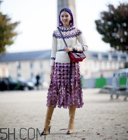 短發(fā)適合穿什么衣服？短發(fā)穿什么衣服好看？