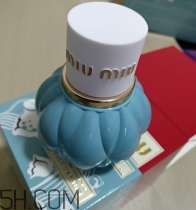miumiu迷你香水多少錢？miumiu迷你香水好聞嗎