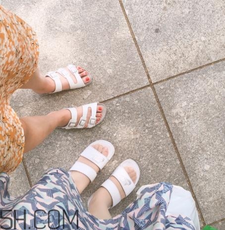 熱風(fēng)的鞋子保修嗎？熱風(fēng)的鞋可以退換嗎？