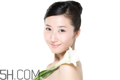 青春痘可以用酒精嗎？青春痘可以用硫磺皂嗎？