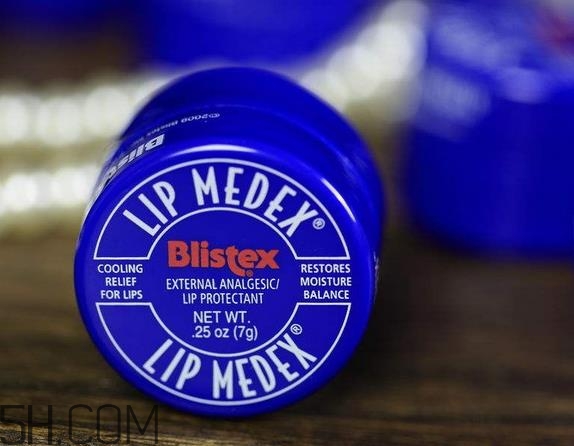 小藍(lán)罐唇膏正品多少錢？小藍(lán)罐唇膏怎么涂抹？