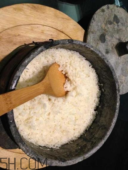 墨脫石鍋多少錢一個(gè)？墨脫石鍋為什么那么貴？