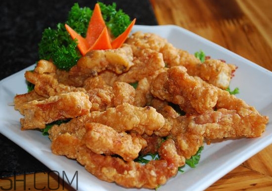 一斤肉做酥肉要放多少個(gè)雞蛋淀粉？酥肉的營(yíng)養(yǎng)價(jià)值