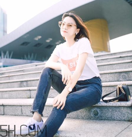 李維斯牛仔褲多少錢？李維斯牛仔褲價(jià)格
