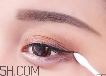 萬(wàn)圣節(jié)南瓜妝怎么化？萬(wàn)圣節(jié)南瓜少女妝