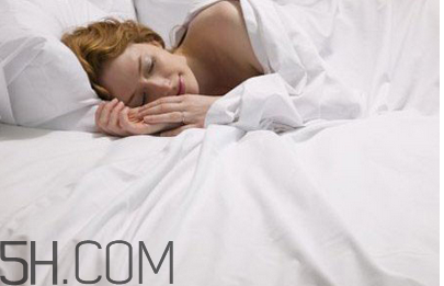 睡眠不好的危害有哪些？晚上如何快速入睡？