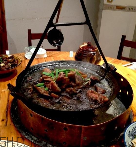 吊鍋是哪里的特色菜？吊鍋是什么菜系？