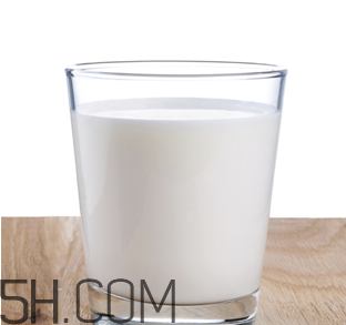 常見(jiàn)的六種牛奶有哪些？牛奶的致命喝法