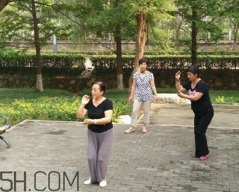八段錦能治什么?。刻珮O拳八段錦五禽戲哪一種最好