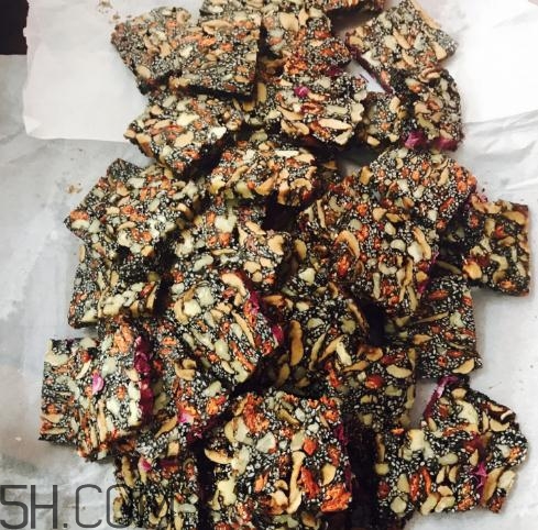 東阿阿膠怎么吃最好？東阿阿膠怎么弄碎？