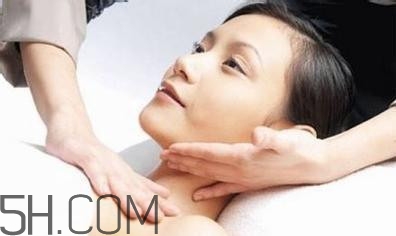 淋巴癌能活多久？淋巴癌癥狀有哪些