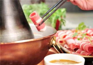 涮羊肉調(diào)料怎么調(diào)好吃？涮羊肉的麻醬怎么調(diào)？