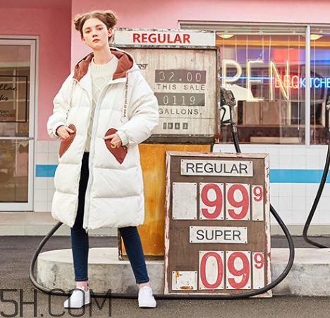 白色羽絨服怎么保存不發(fā)黃？白色羽絨服怎么打理？