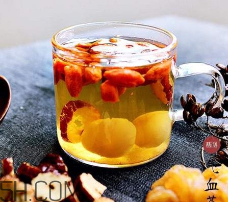 桂圓紅棗茶能豐胸嗎？桂圓紅棗茶上火嗎