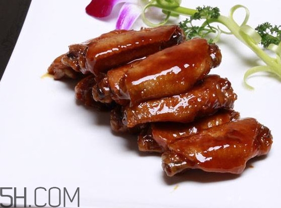 可樂(lè)雞翅怎么做好吃？可樂(lè)雞翅用英語(yǔ)怎么說(shuō)