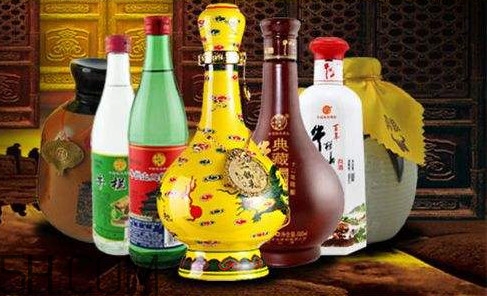 牛欄山二鍋頭是勾兌的嗎？百年牛欄山52度價(jià)格