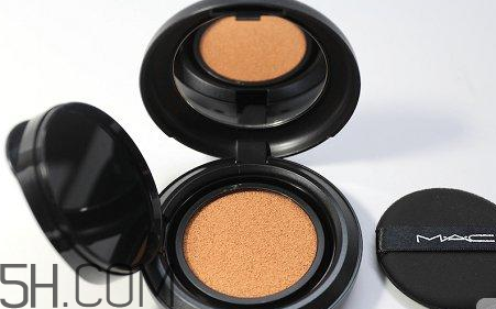 bobbi brown明星產(chǎn)品有哪些？bobbi brown膠囊氣墊好用嗎？