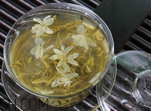 茉莉花茶是帶花的好還是不帶花的好？哪里的茉莉花茶最好