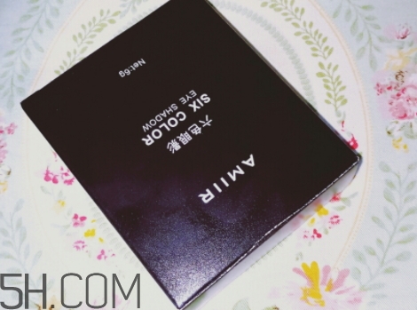 眼影可以用洗面奶卸嗎？沒(méi)有卸妝液怎么卸眼影	