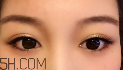 桃花妝眼影是什么顏色？眼影排行榜10強(qiáng)