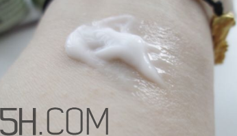 悅木之源維C精華霜怎么樣？悅木之源維C精華霜好用嗎？