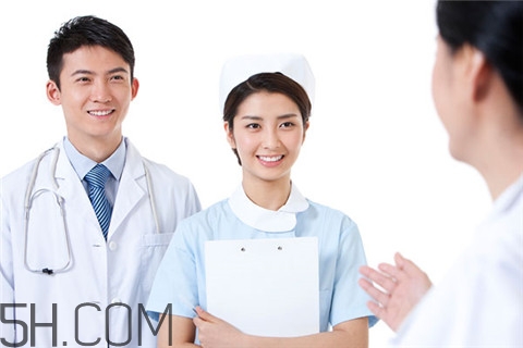 冠心病為什么會(huì)惡心？冠心病為什么左手會(huì)麻？